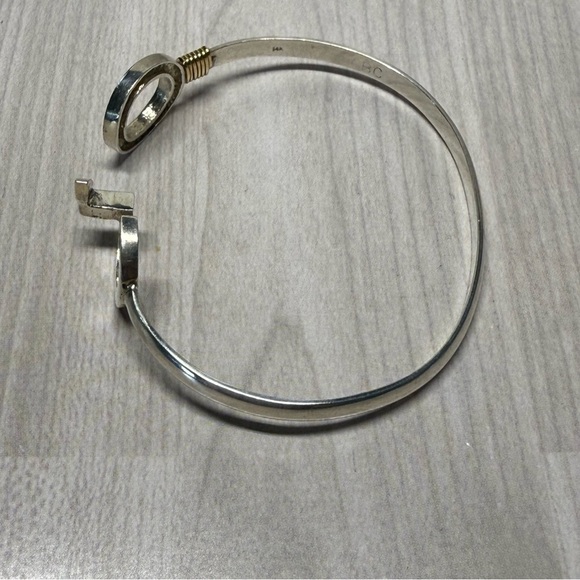 14k and 9.25 Silver Knot Bangle Bracelet - Picture 4 of 4